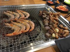 -肉甲韩国木炭烤肉(新壹街1店)