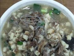 羊肉泡馍-刘信牛羊肉小炒泡馍(回民街店)