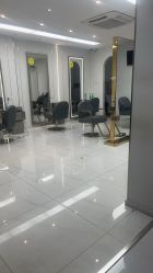 -阿三造型烫染•接发