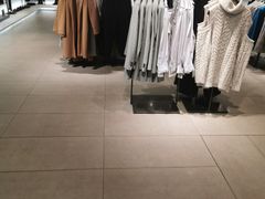 -ZARA(世贸天阶店)