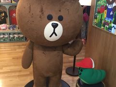 -line friends(明洞旗舰店)