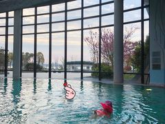 -上海滴水湖皇冠假日酒店