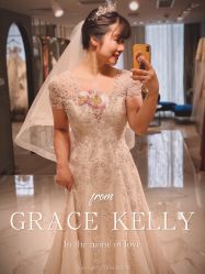 点击看大图 -GRACE KELLY婚纱与礼服(北京店)