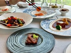 蚝皇花胶拼辽参-君来湖滨饭店·渔餐厅