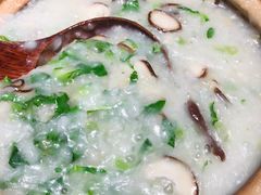 青菜香菇粥-南拳十三姨·潮汕砂锅粥(世纪金源店)