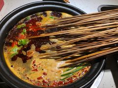 -钢管厂五区小郡肝串串香(奥克斯广场锦城万达店)