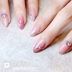 -Pink You美甲洗眉纹绣定制中心