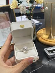 -克拉花园珠宝(诚品生活店)