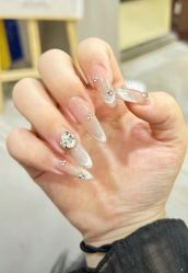 -斯馨·健康美甲美睫