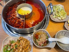 -江小渔鲜鱼火锅(冠亚星城店)
