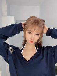 -AYO SALON