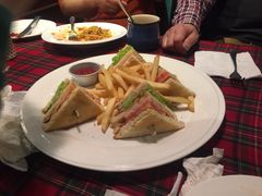 -芭莉与彩虹西餐厅(成都合生汇店)