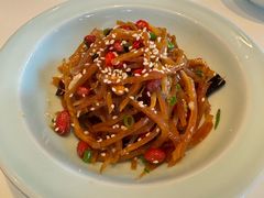 -红樱桃·欢乐餐厅(太原里店)