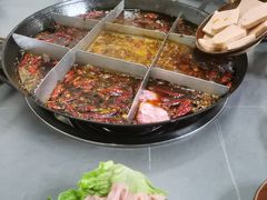 -重庆老火锅王(西安北路店)