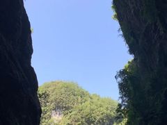 -龙水峡地缝景区