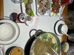 -乡土黄·鲜牛肉火锅·小龙虾(兴业街店)