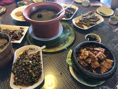 -乡村小榭饭店