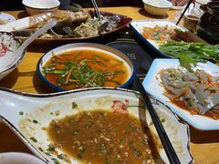 -民食香·腊排骨野生菌美食(木府店)
