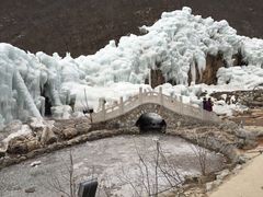 -大平台龙居瀑布旅游区