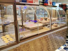 -昆明冠生园·蛋糕·面包(南强街店)