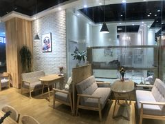 -藏猫猫咖啡主题馆(中央大道店)