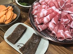 盐池滩羊肉-东镇老火锅(长春路首店)