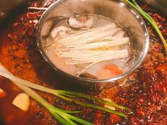 -周幺妹重庆老火锅(银泰城总店)