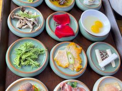 -桥香园过桥米线(国贸店)