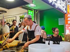 -哈海英麻辣烫(中华西路步行街店)