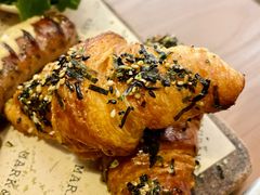 -Mark&Mars Restaurant