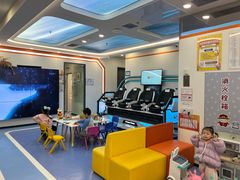 -极橙儿童齿科矫正中心(奥城店)