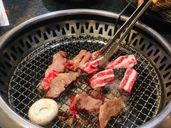 -草家酱蟹炭火烤肉店(珲春南路一店)