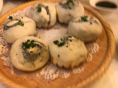 太极蟹粉生煎-新镇江酒家(南京西路店)