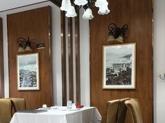 -老人和饭店(淮海中路店)