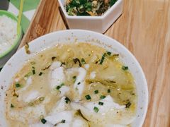 -渔语鱼酸菜鱼新川菜(来福士店)