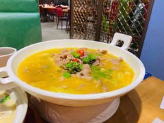 酸汤牛舌-宴小馆·小海鲜青岛菜(五四广场店)