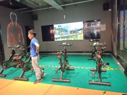 -嗨翻Hi-Fun竞技主题乐园·蹦床团建生日聚会(五棵松华熙店)