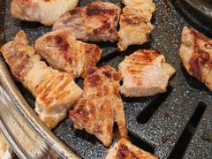 -江南猪肉商会无限续吃(弘大店)