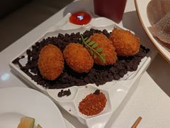 -海底捞火锅(长宁路龙之梦店)