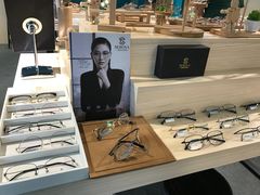 -Trend1881视光·蔡司视觉(领展广场店)