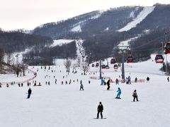 -中旅松花湖滑雪场