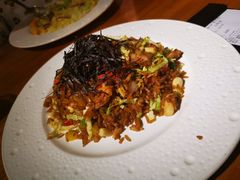 -more than meow吴止猫主题餐厅(承德 中船汇店)