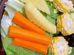 -一朵菌·野生菌探索家火锅(南亚店)