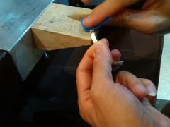 -十八字金·银饰·拼豆·开蚌DIY(魏公芳华里店)