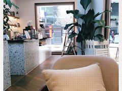 靠窗位-Line 咖啡(石厦花园店)