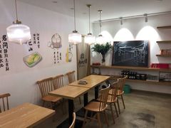 用餐区-正南齐北·老街糯米团(洪崖洞店)