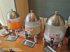 -南城香·饭香串香馄饨香(红军营店)