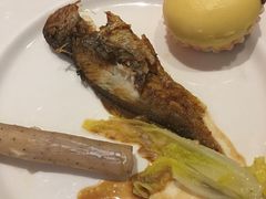 -昆山琶拉帝诗酒店·河畔咖啡厅Riverside Cafe