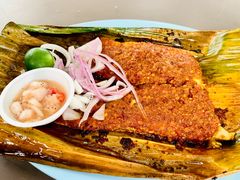 -东海岸人工湖美食村