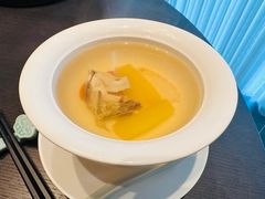 雪莲果鲜人参炖土鸡-景忆川·川粤菜
